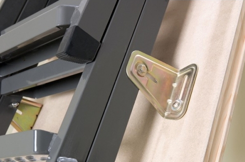 Чердачная лестница Fakro LMS Metall