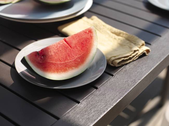 Стол пластиковый обеденный Cube 140x80 антрацит 1400х800х755 мм