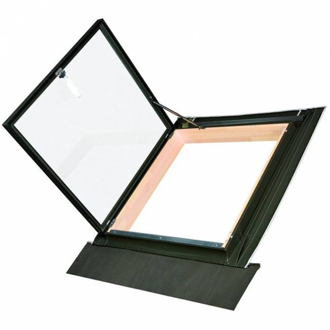Мансардное окно FAKRO WLI, дерево 86х87