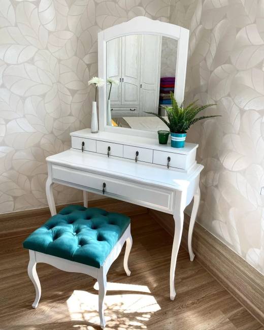 Туалетный стол Малонн Ави с секретером и зеркалом Белый