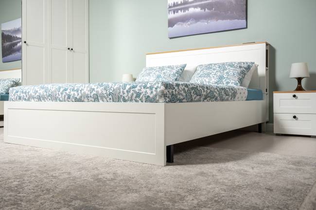 Двуспальная кровать Остин 1600 с ортопедическим основанием цвет белый шагрень/дуб крафт золотой