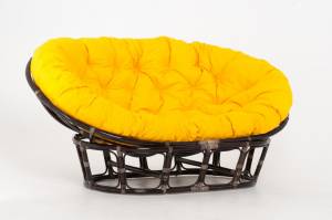 Кресло "MAMASAN" темный коньяк  желтая подушка