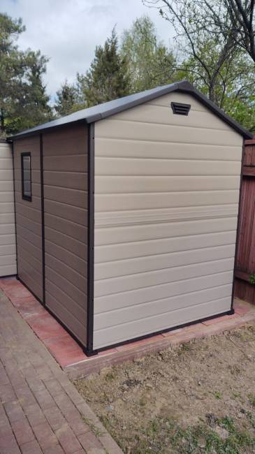 Сарай "Манор 6x8DD" (размеры 177х230 см), бежевый Сарай "Манор 6x8DD" (размеры 177х230 см), бежевый