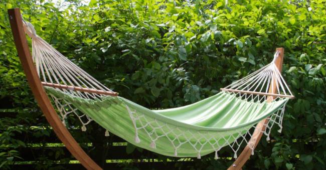 Гамак TANGO (5 цветов) + каркас ARC (дерево) Гамак TANGO (5 цветов) + каркас ARC (дерево)