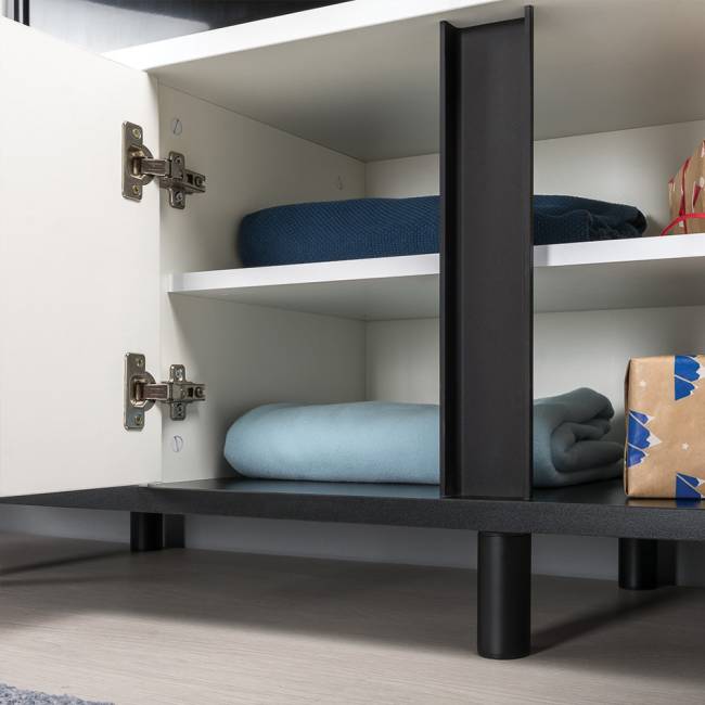 Комплект белой мебели для спальни Валенсия № 35 цвет белый шагрень/чёрный