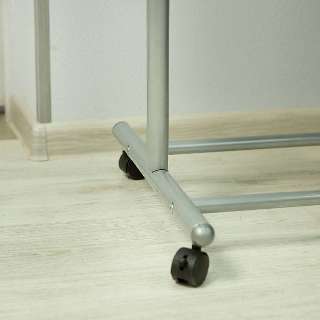 Вешалка напольная на колесах М 9 металлик с крючками