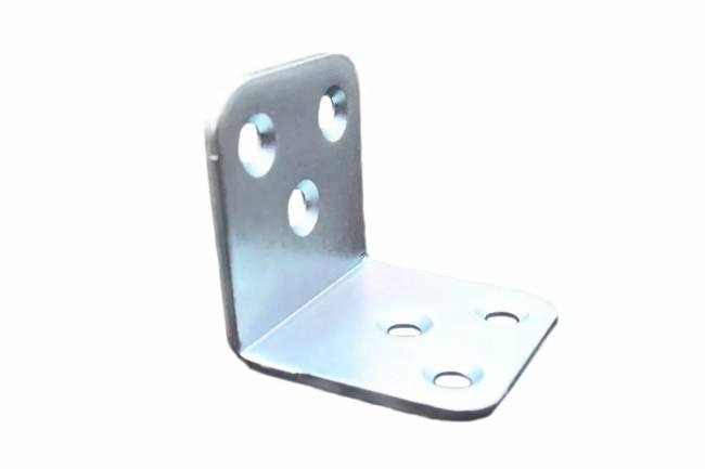 Уголок металлический NauticPrime 32х32х32 мм