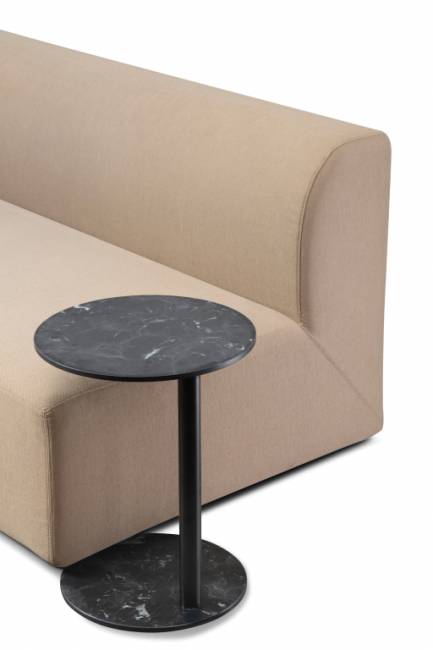 Cтолик приставной Kicki Ø400х500 мм Cтолик приставной Kicki Ø400х500 мм